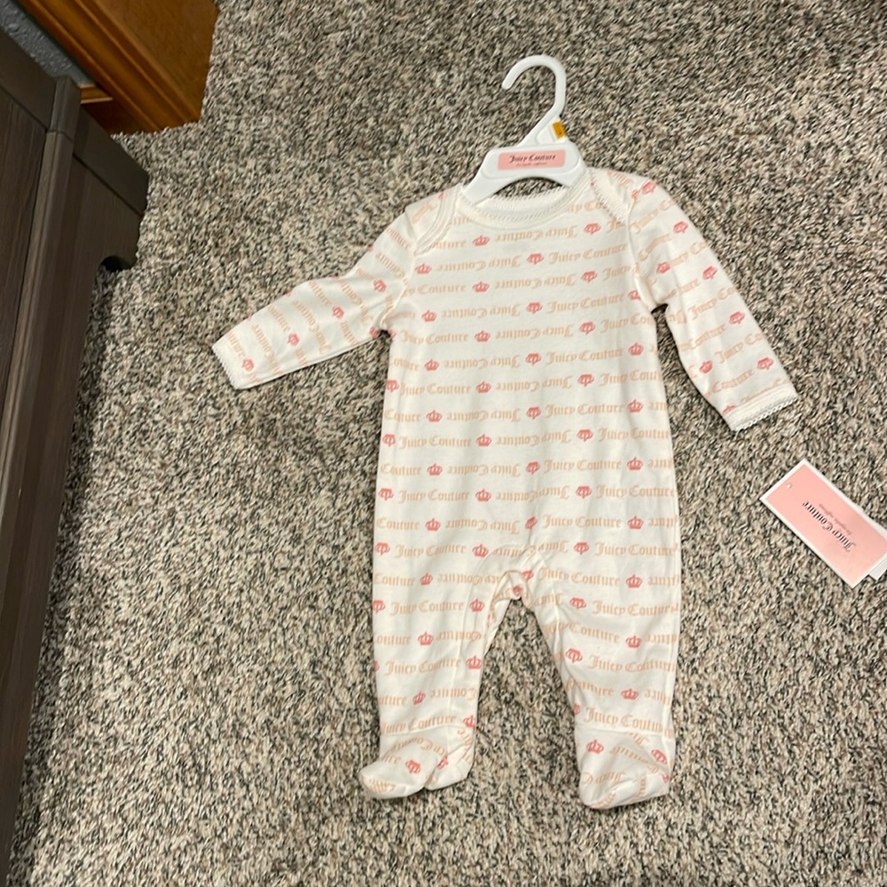 Juicy Couture Ivory/Pink Logo Footed Coverall